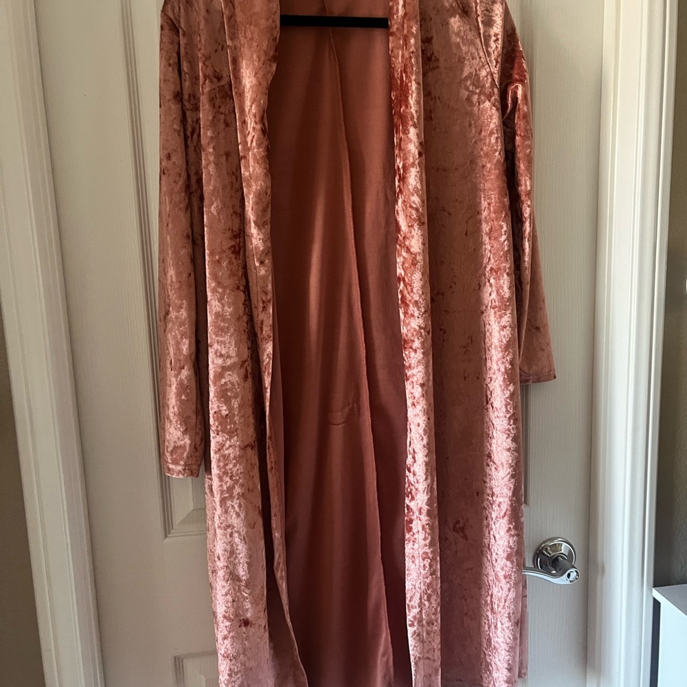 Luxurious Velvet Rose Robe